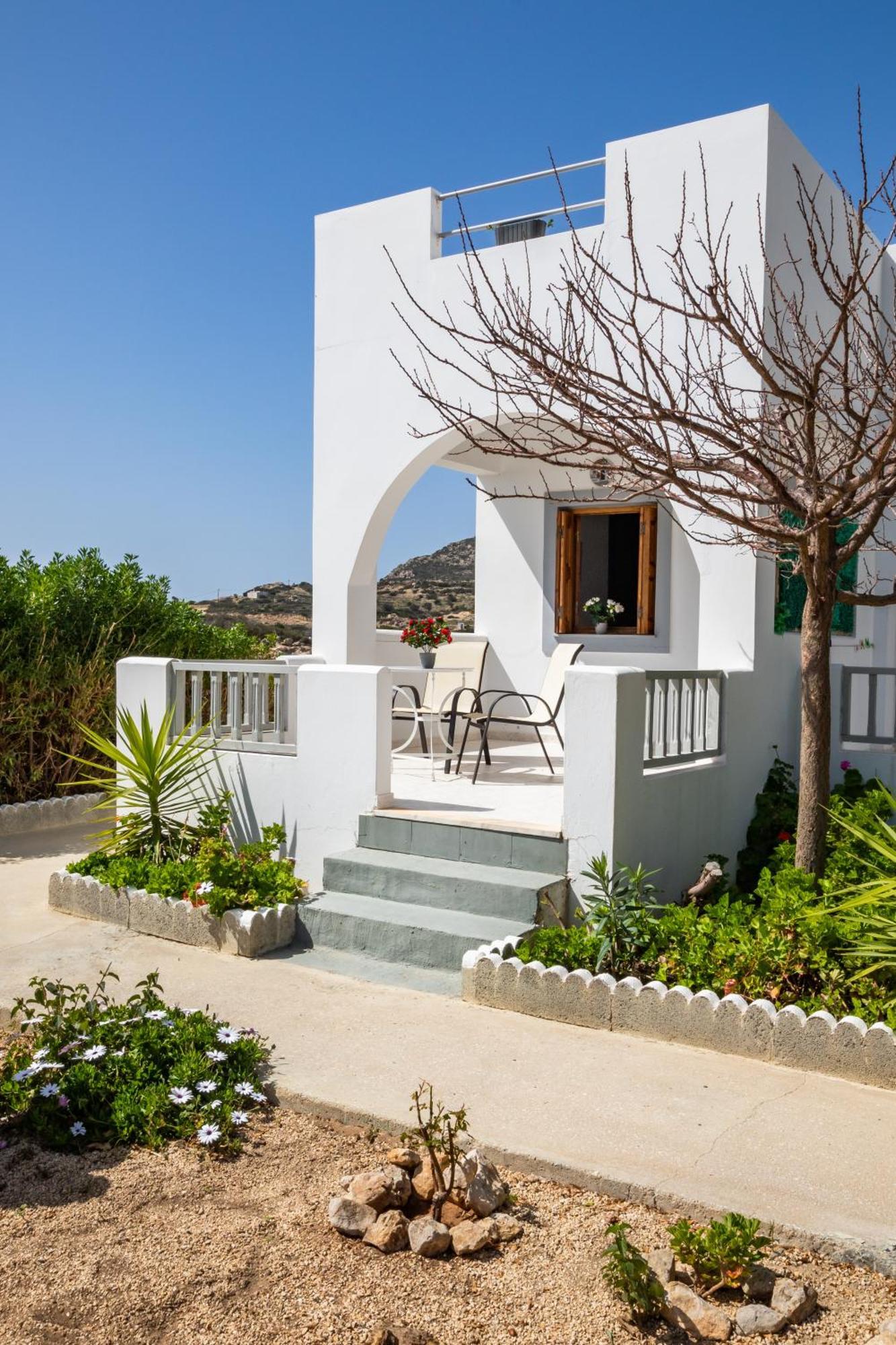 Perama Hotel, Karpathos Hotel *